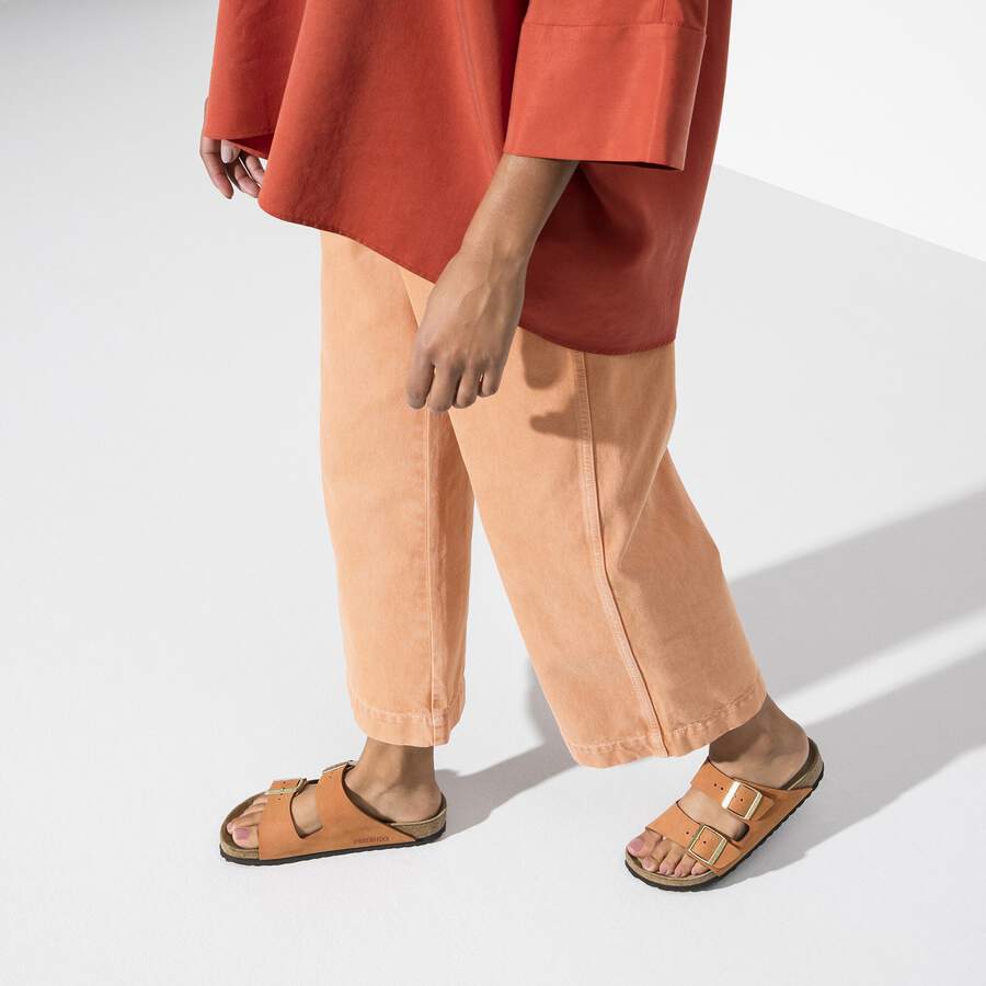 Arizona Soft Footbed Nubuck Leather - Pecan