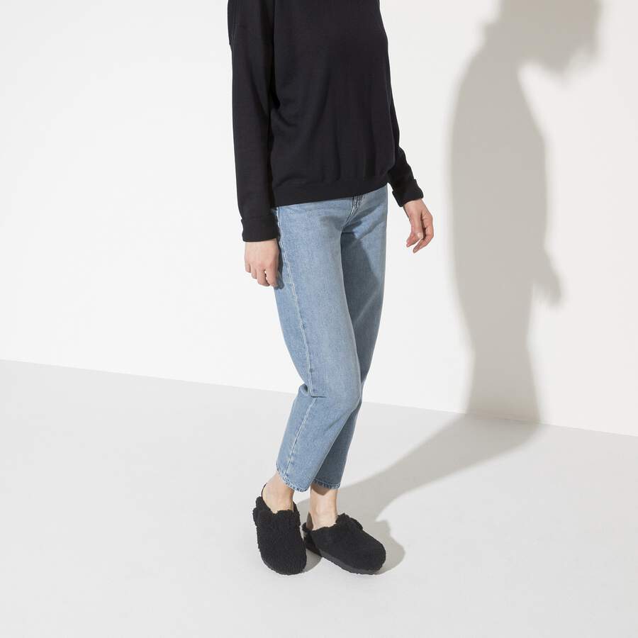 Boston Big Buckle Platform Fur - Teddy Black