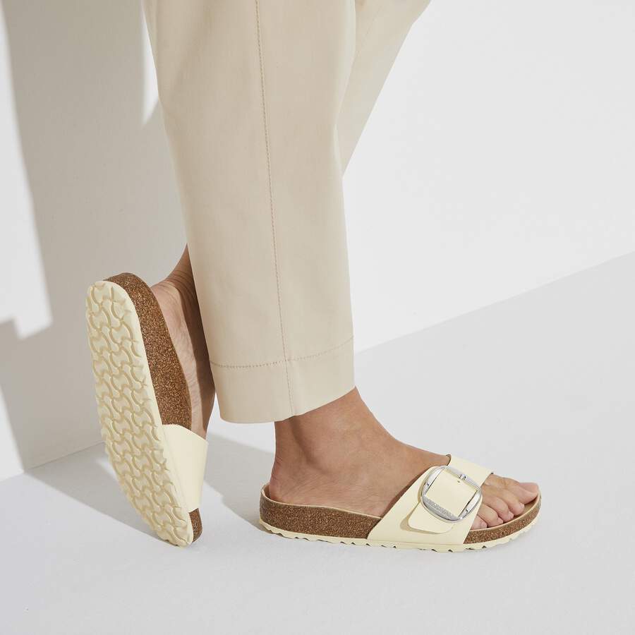 Madrid Big Buckle Natural Leather Patent - High Shine Butter