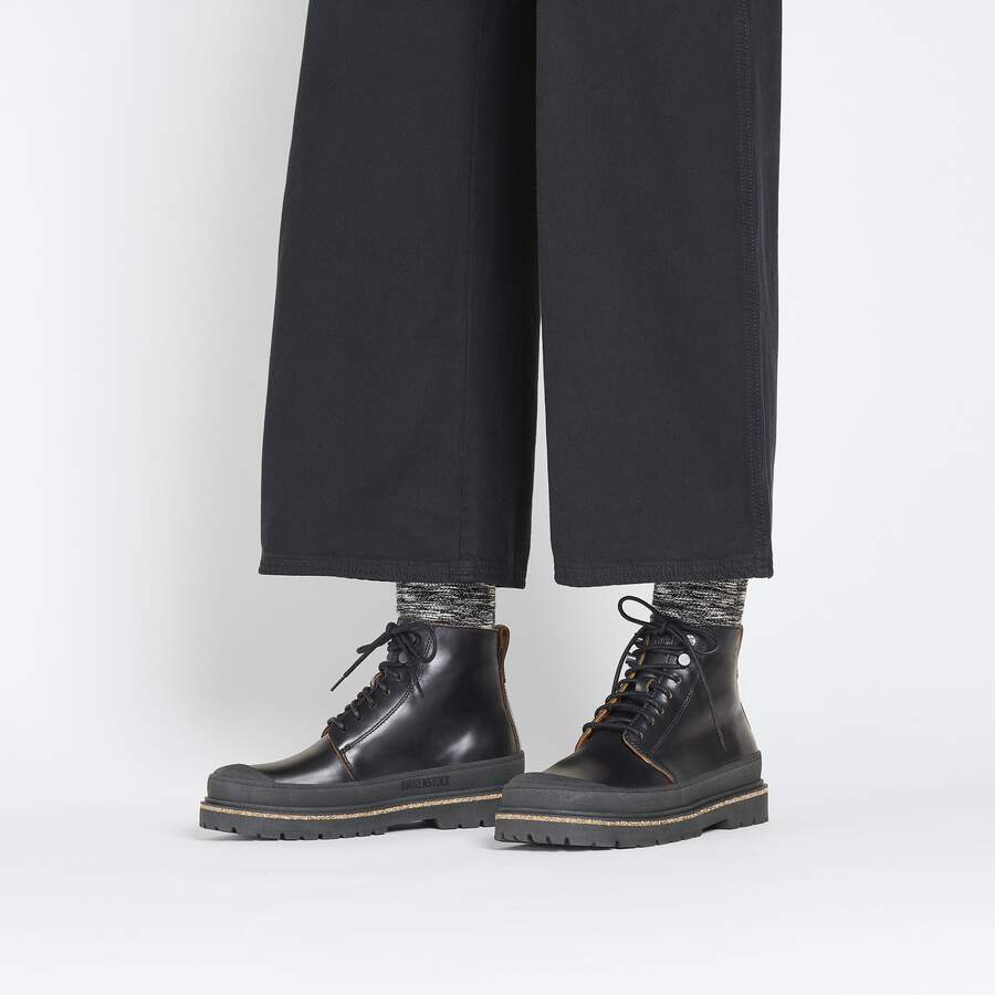 Prescott Women Waxy Leather - Black