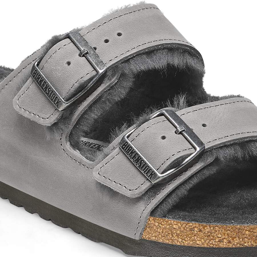 Arizona Shearling Waxy Leather Oiled - Iron