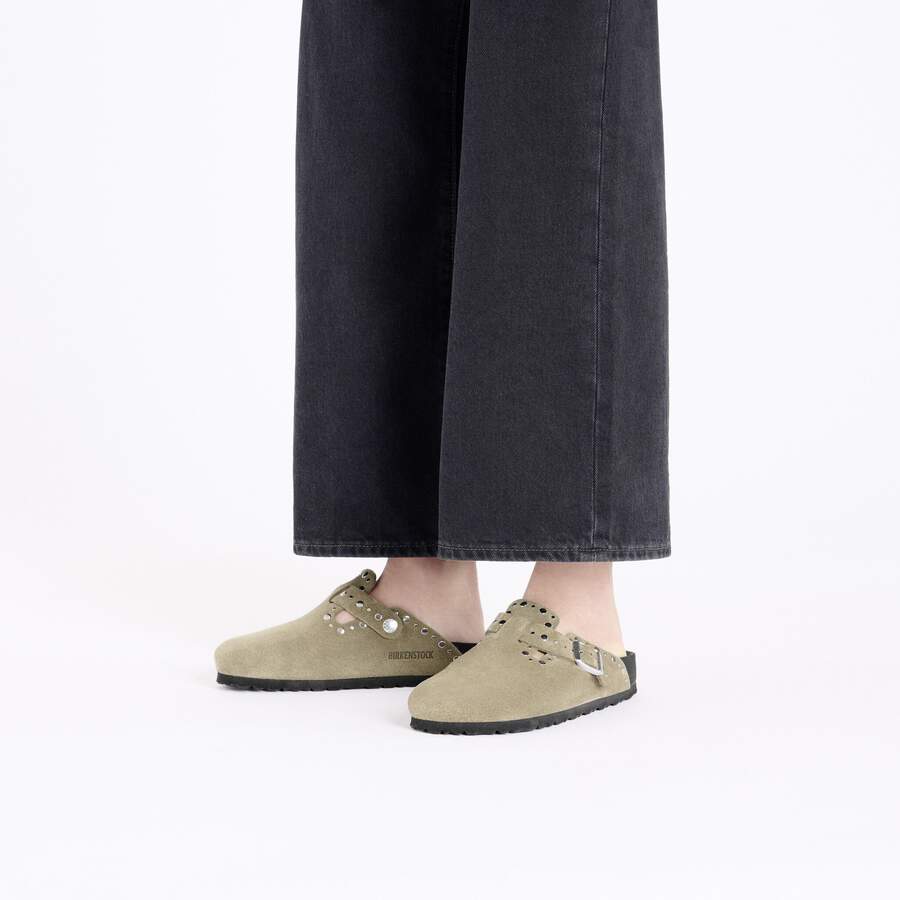 Boston Rivet Suede Leather - Taupe