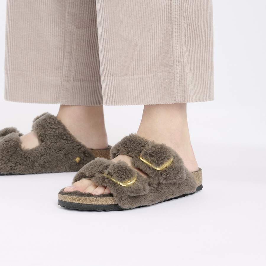 Arizona Big Buckle Fur - Concrete Gray