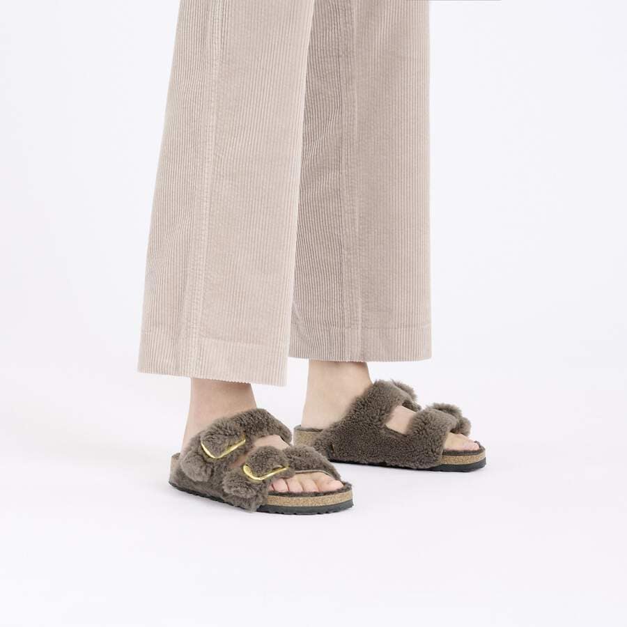 Arizona Big Buckle Fur - Concrete Gray