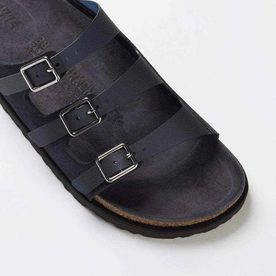 1774 Florida Milky Synthetik - Dark Navy