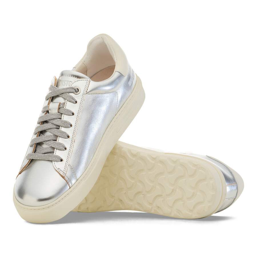 Bend Low Natural Leather - Metallic Silver