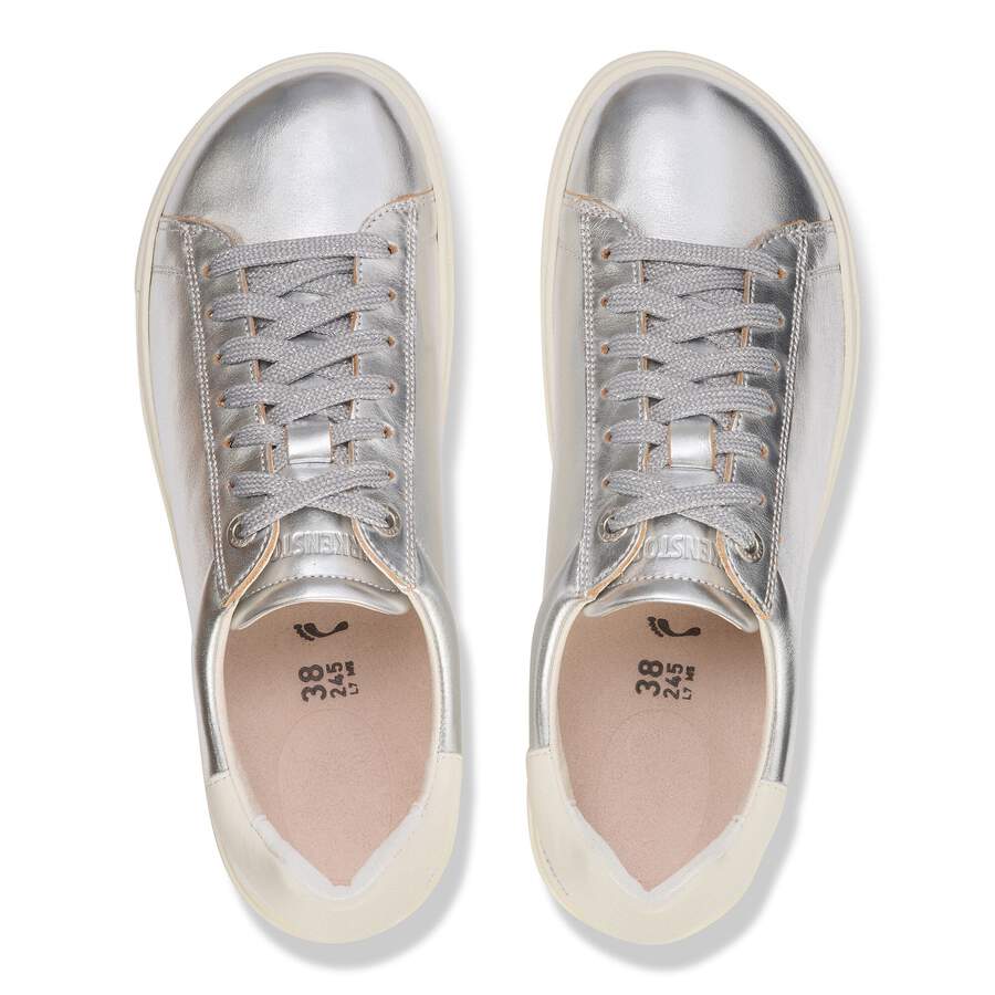 Bend Low Natural Leather - Metallic Silver
