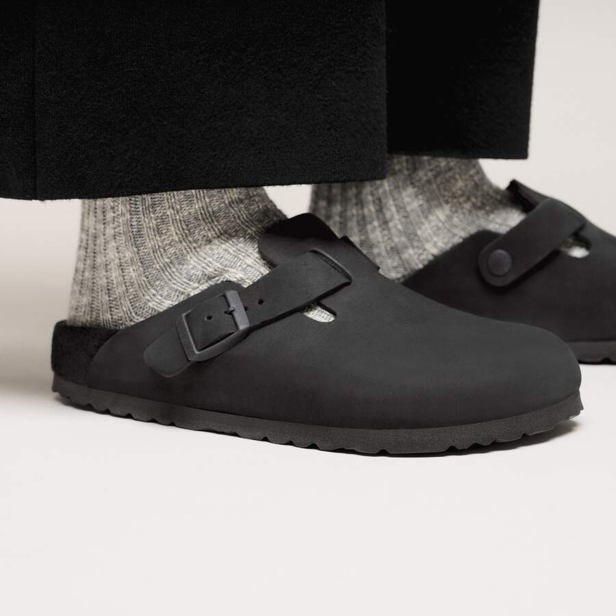 Boston Nubuck Leather - Black