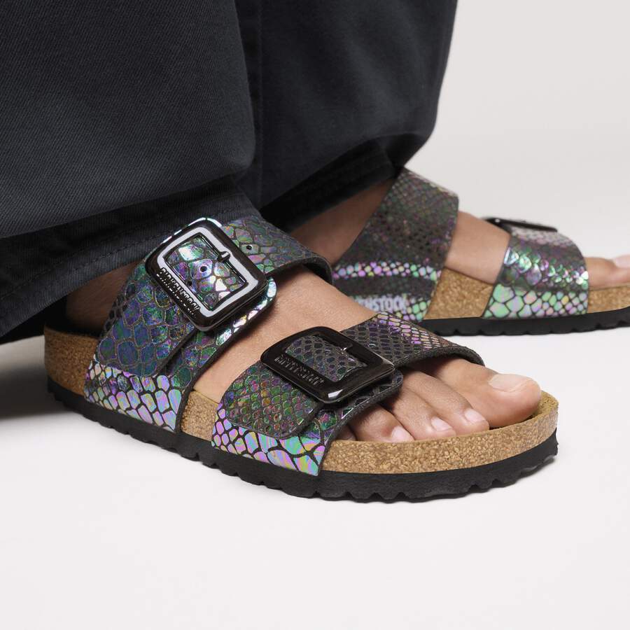 Sydney Cushion Buckle Synthetik - Shiny Snake Black