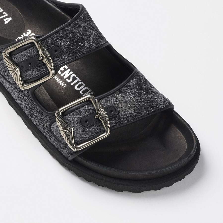 1774 Arizona Velvet Velvet - Aged Velvet Black