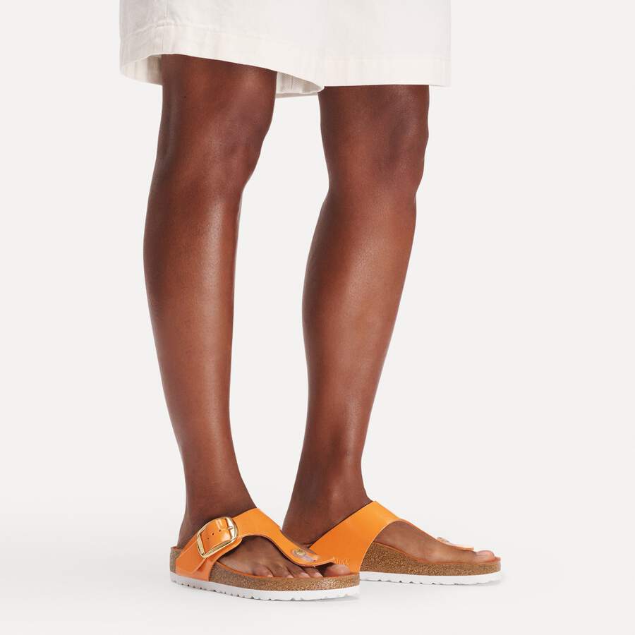 Gizeh Big Buckle Natural Leather Patent - High-Shine Kurkuma